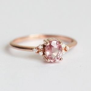 Dainty ring